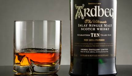 A bottle and glass of Argbeg