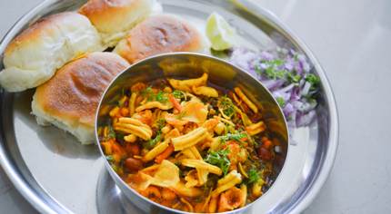 Misal Pav