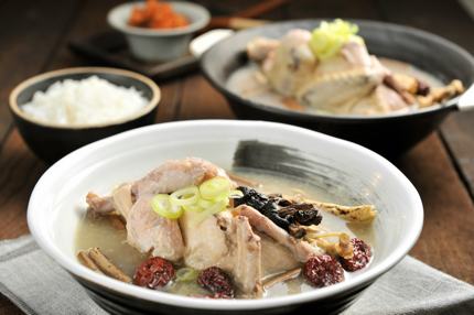 Ginseng chicken soup