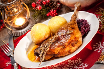 Roast goose, red cabbage and boiled dumplings