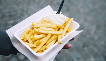 Frites avec mayo hollandaise