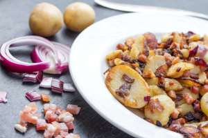 A humble yet delicious fried potatoes dish