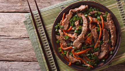 Bulgogi beef slices fried sesame and carrot